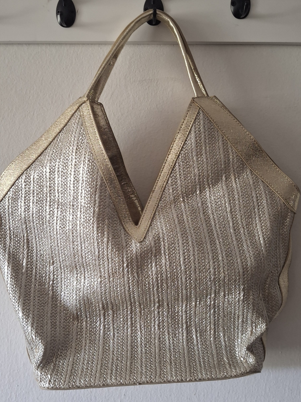 Metallic Gold Women's Tote Bag - Stylish Everyday Shoulder Bag
